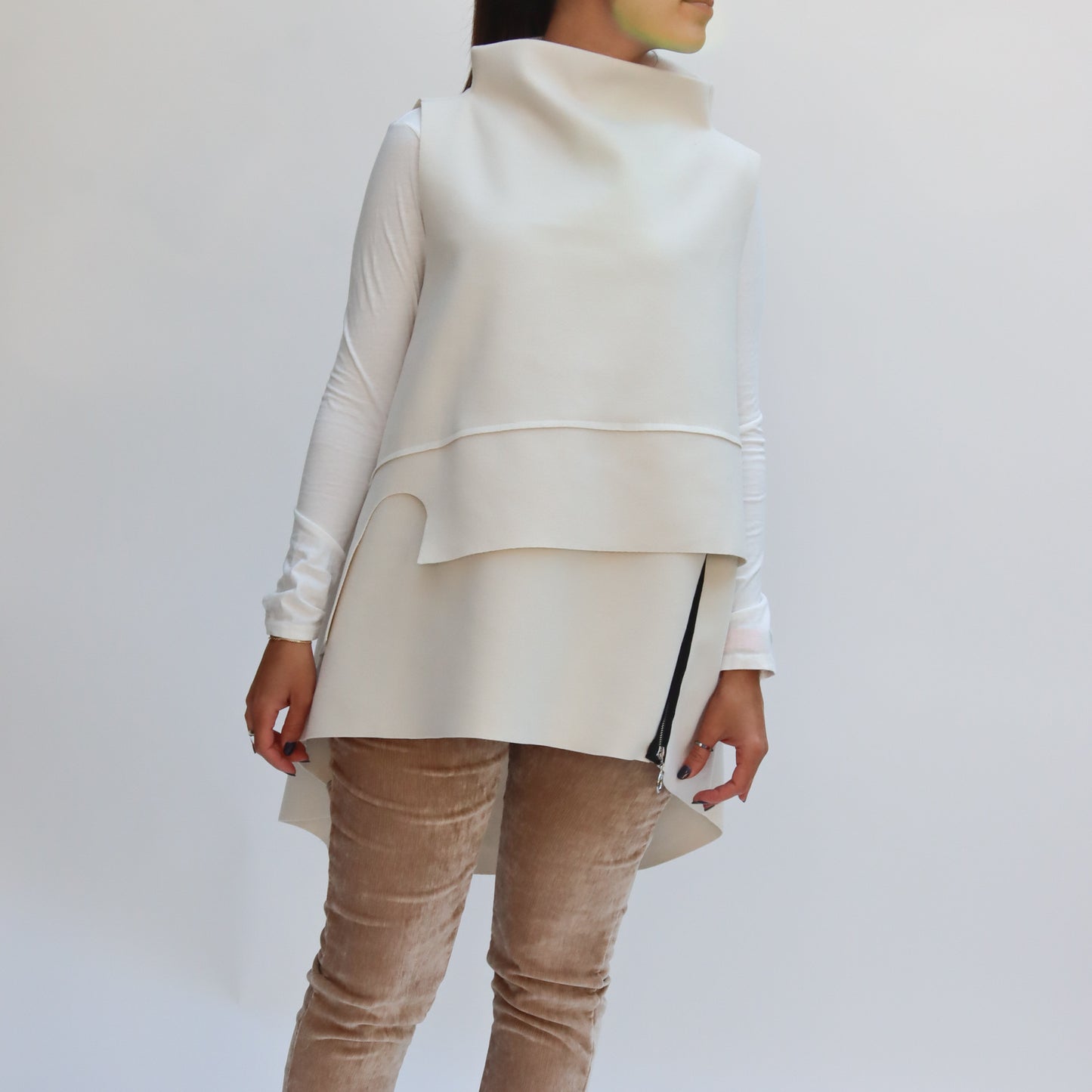 Chaleco Poncho con Cierre