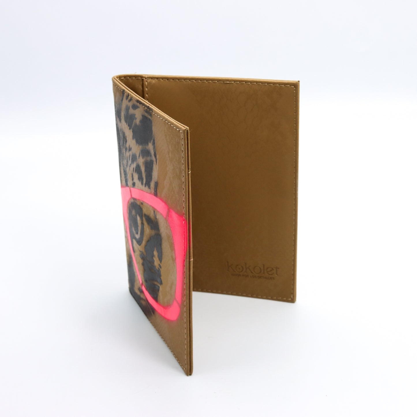 Portapasaporte "Cat Eye"