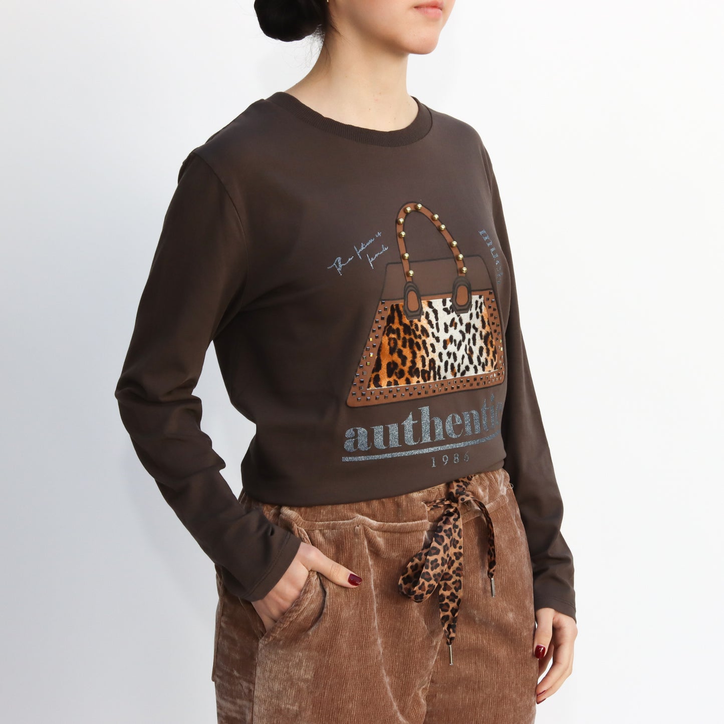 Blusa Café Estampado bolsa animal print