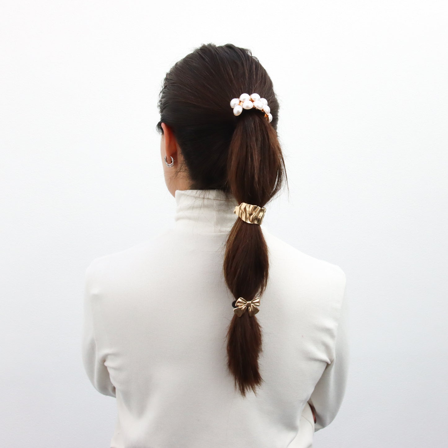 Hair Cuff White Pearls