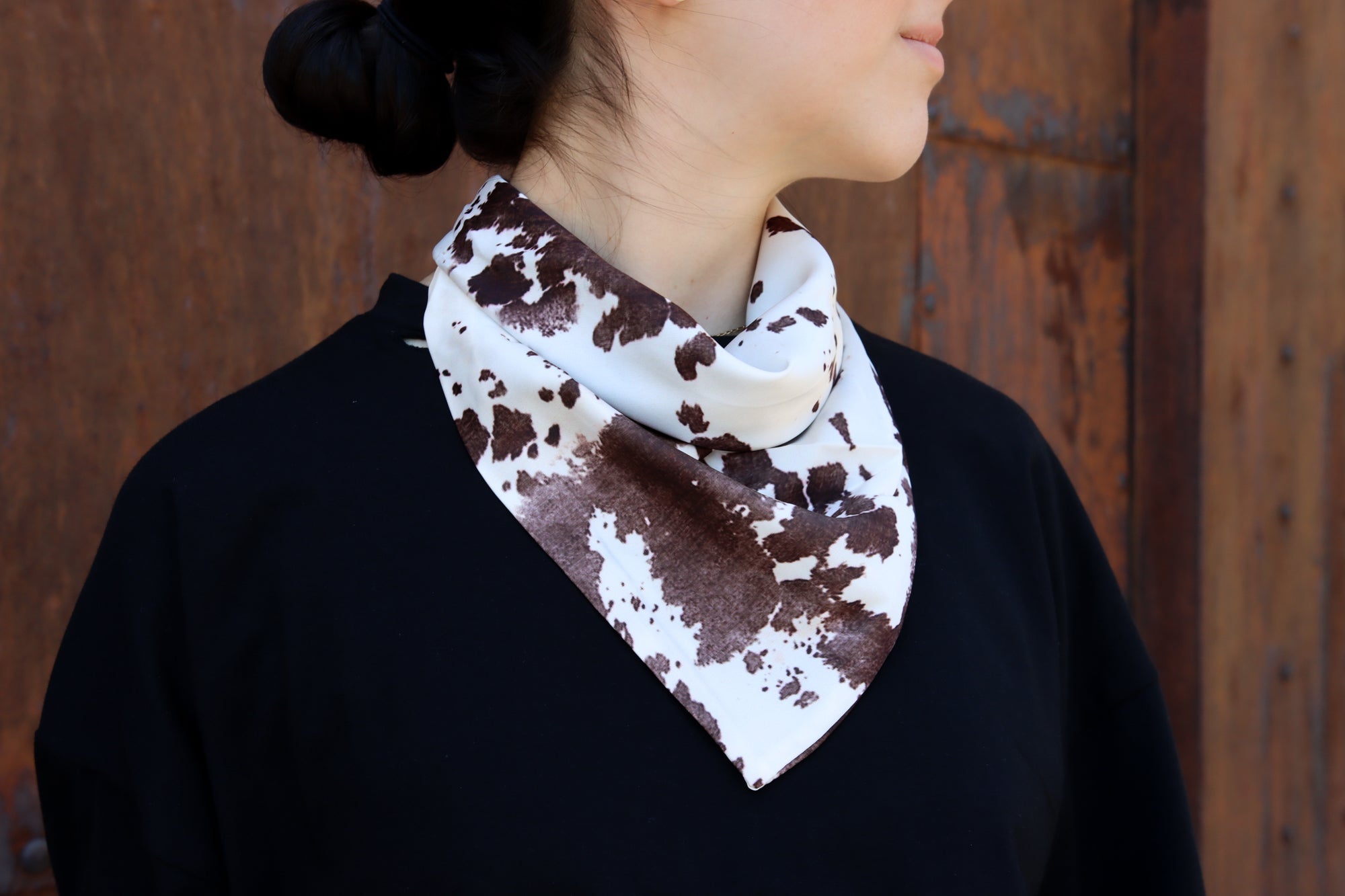 Black T-shirt Cow Print
