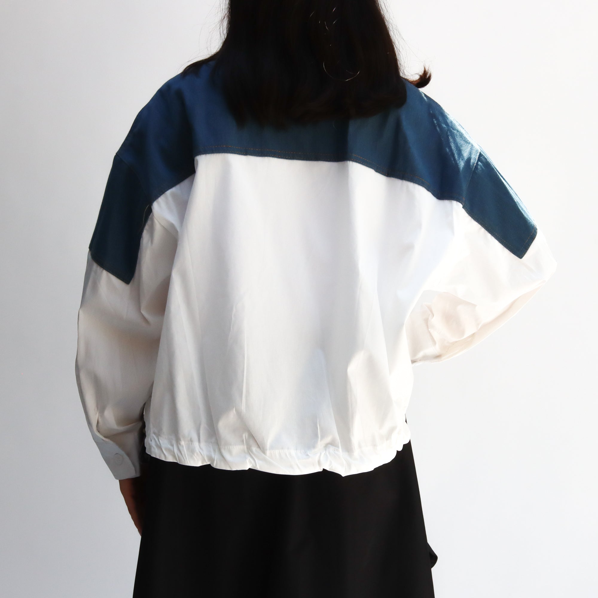 Blusa Vaquera Blanca con Denim