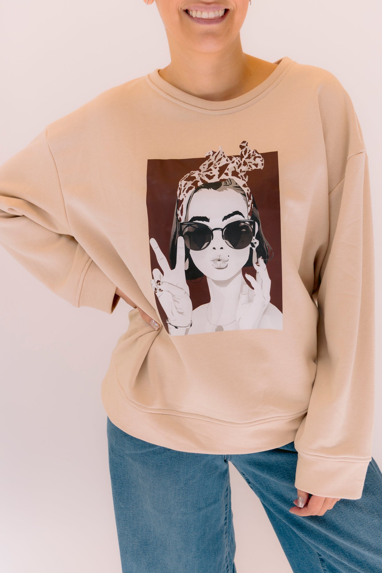 Sudadera Beige estampado