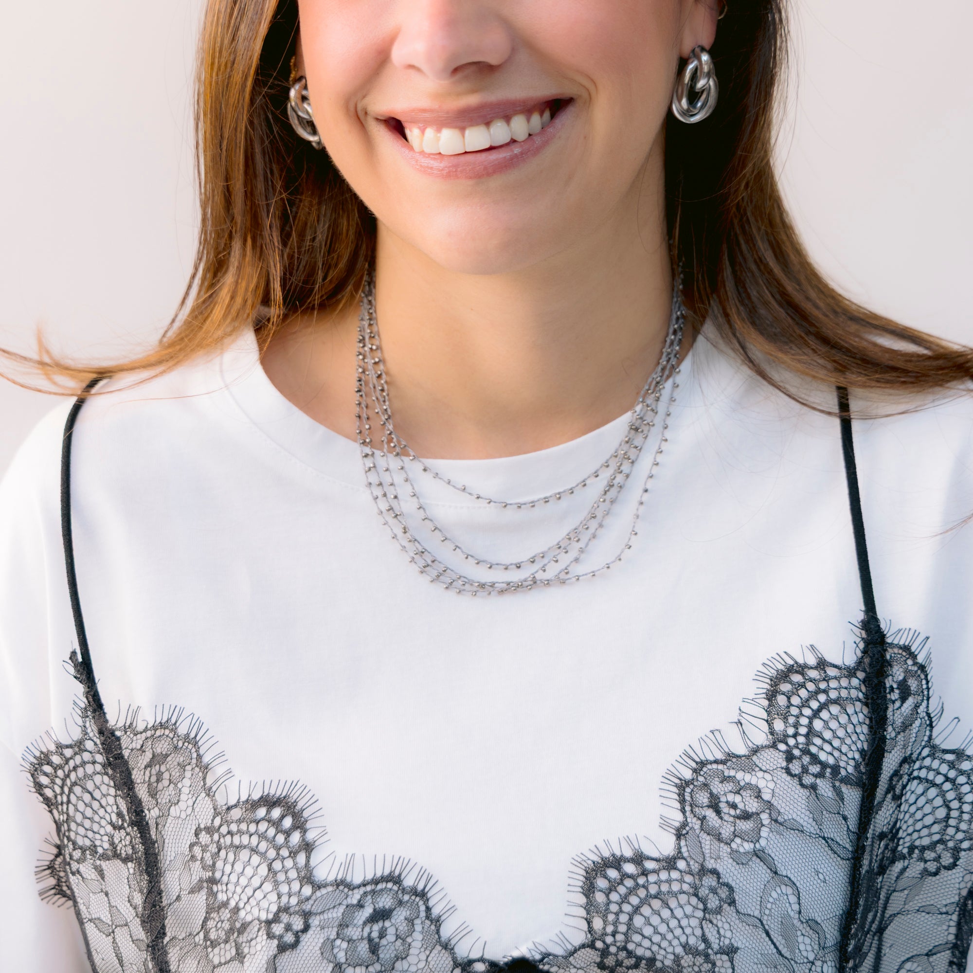 Blusa Tee Blanca con encaje