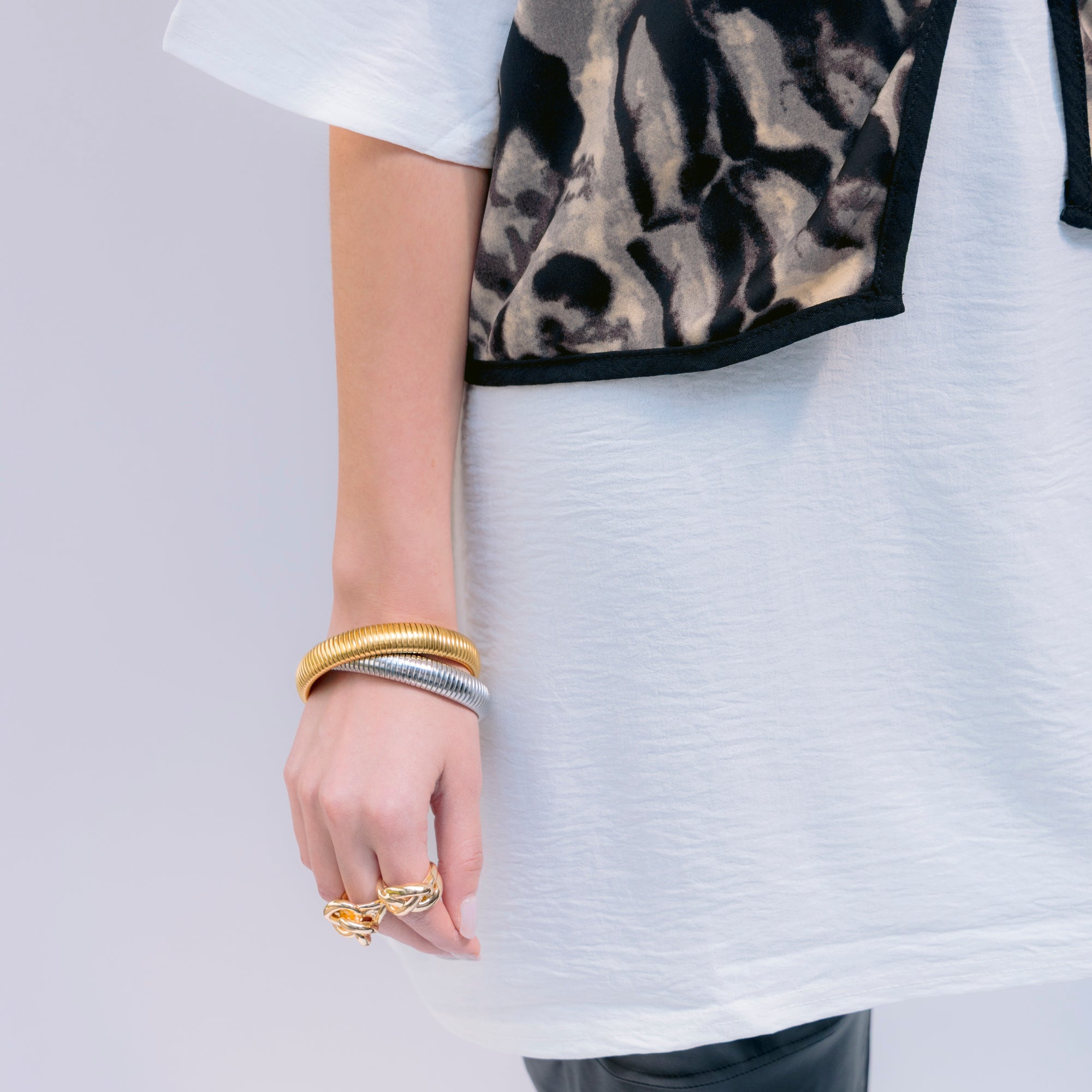 Blusa Blanca con Top Animal Print