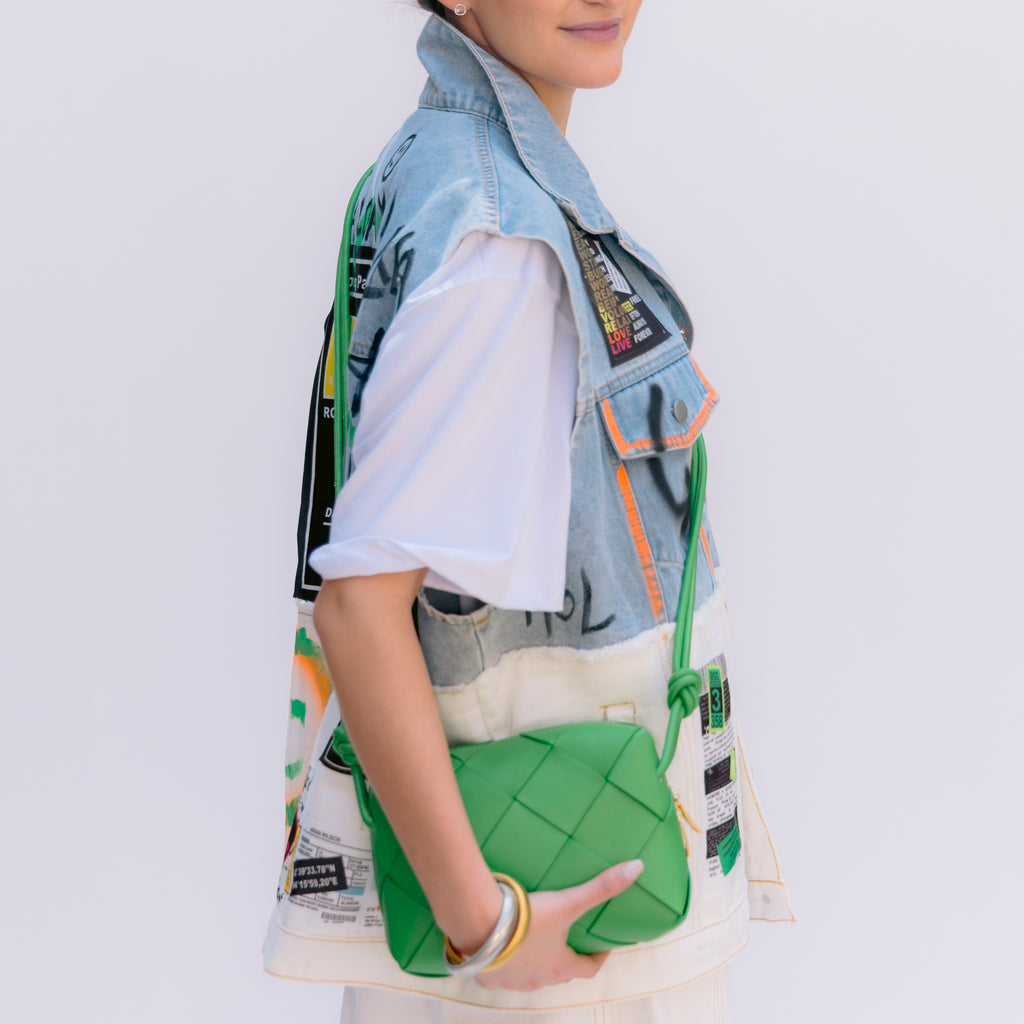 Chaleco blanco graffiti denim