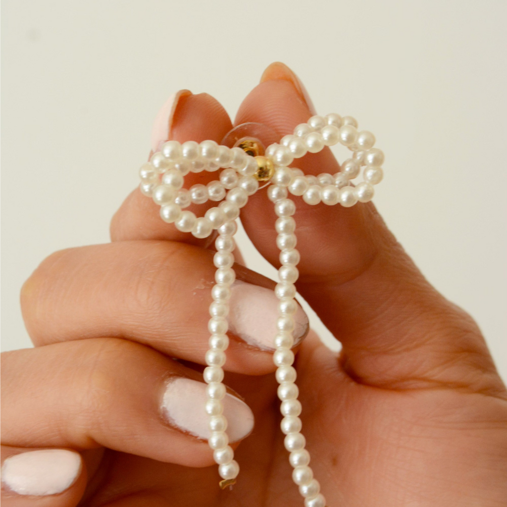 Aretes Moño perlas "coquette"