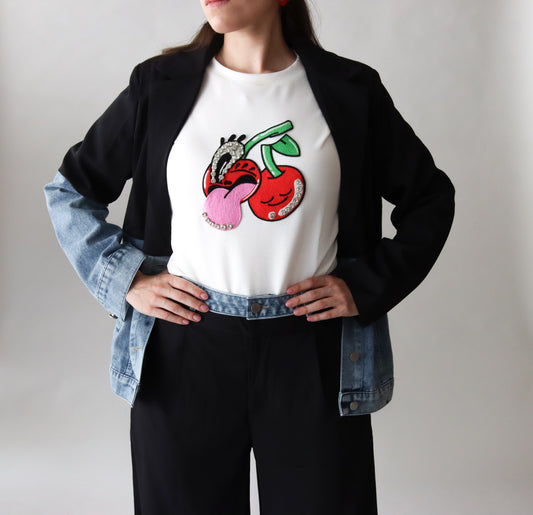 Blusa Blanca Cerezas