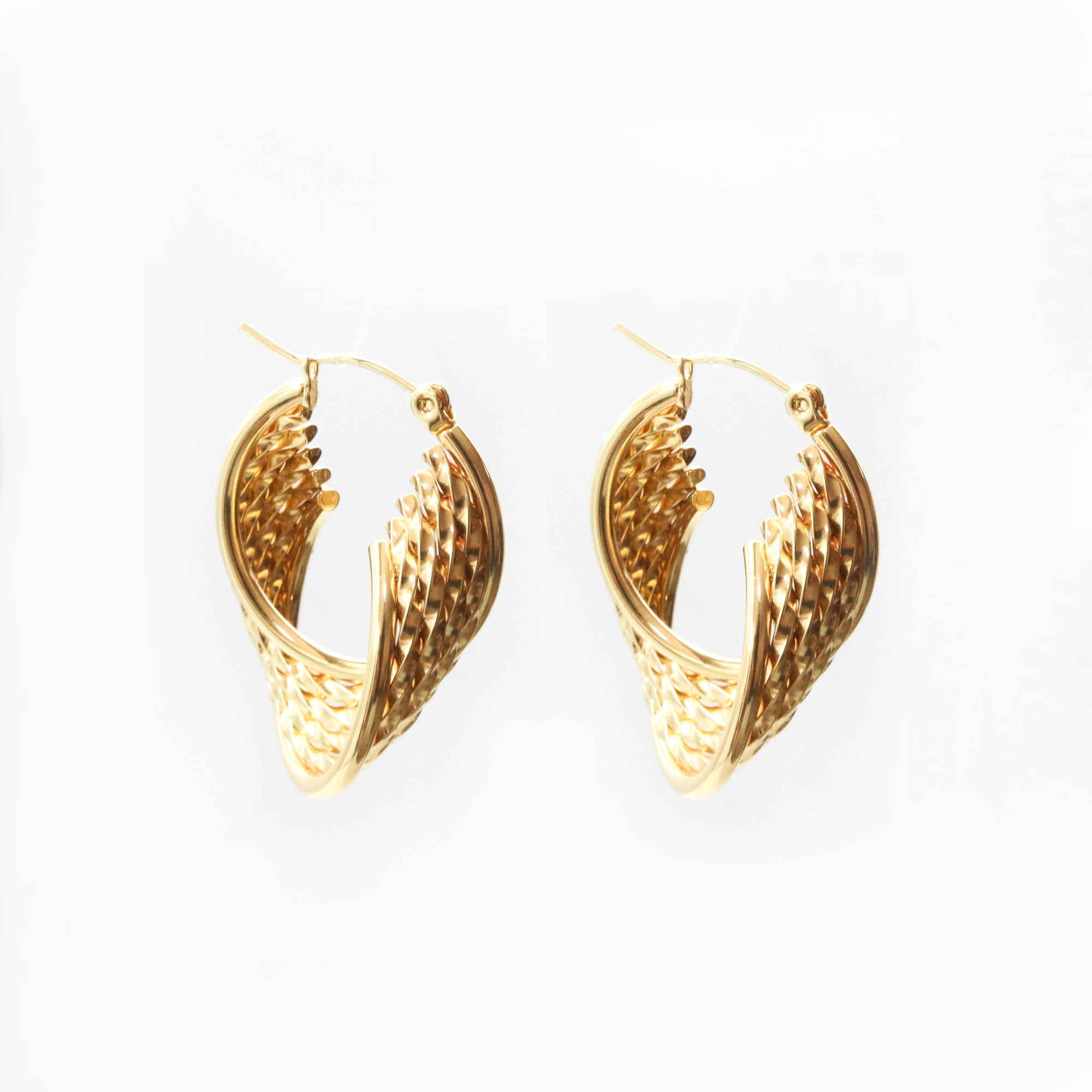 Aretes de Aro Trenzado Dorado