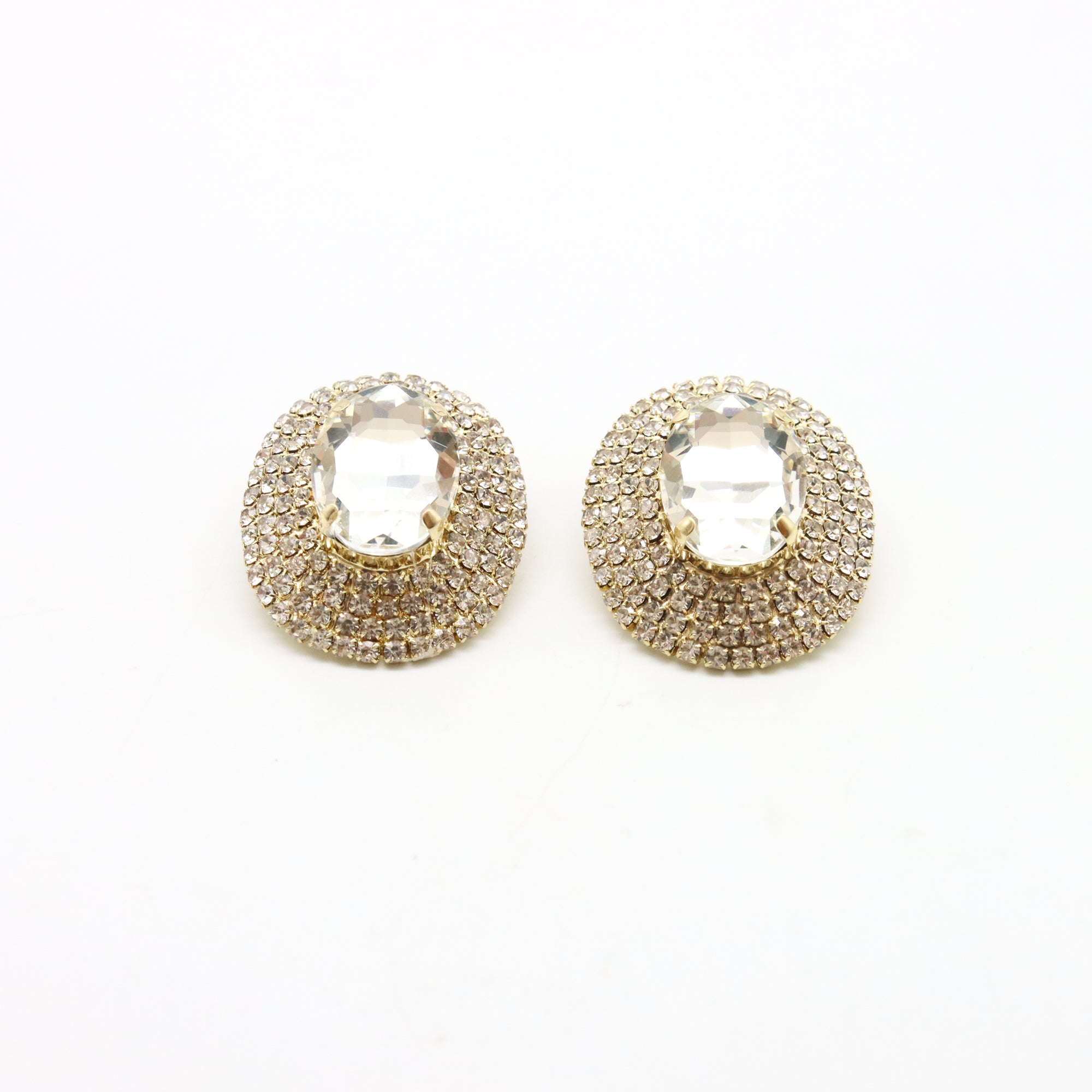 Aretes Circulares Brillantes con Baño de Rodio y Centro de Cristal Facetado