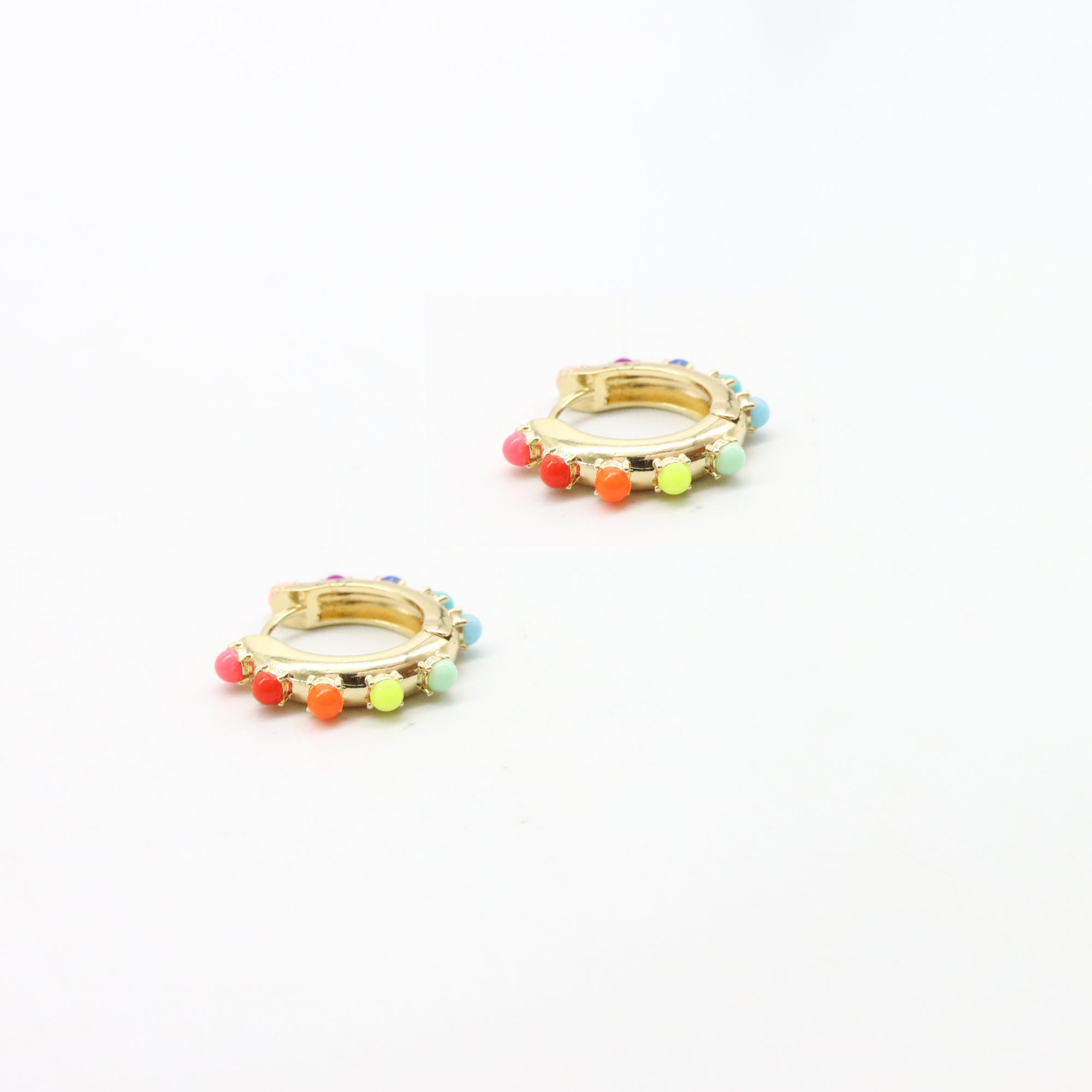 Aretes Arracadas Arcoíris en Diseño Colorido