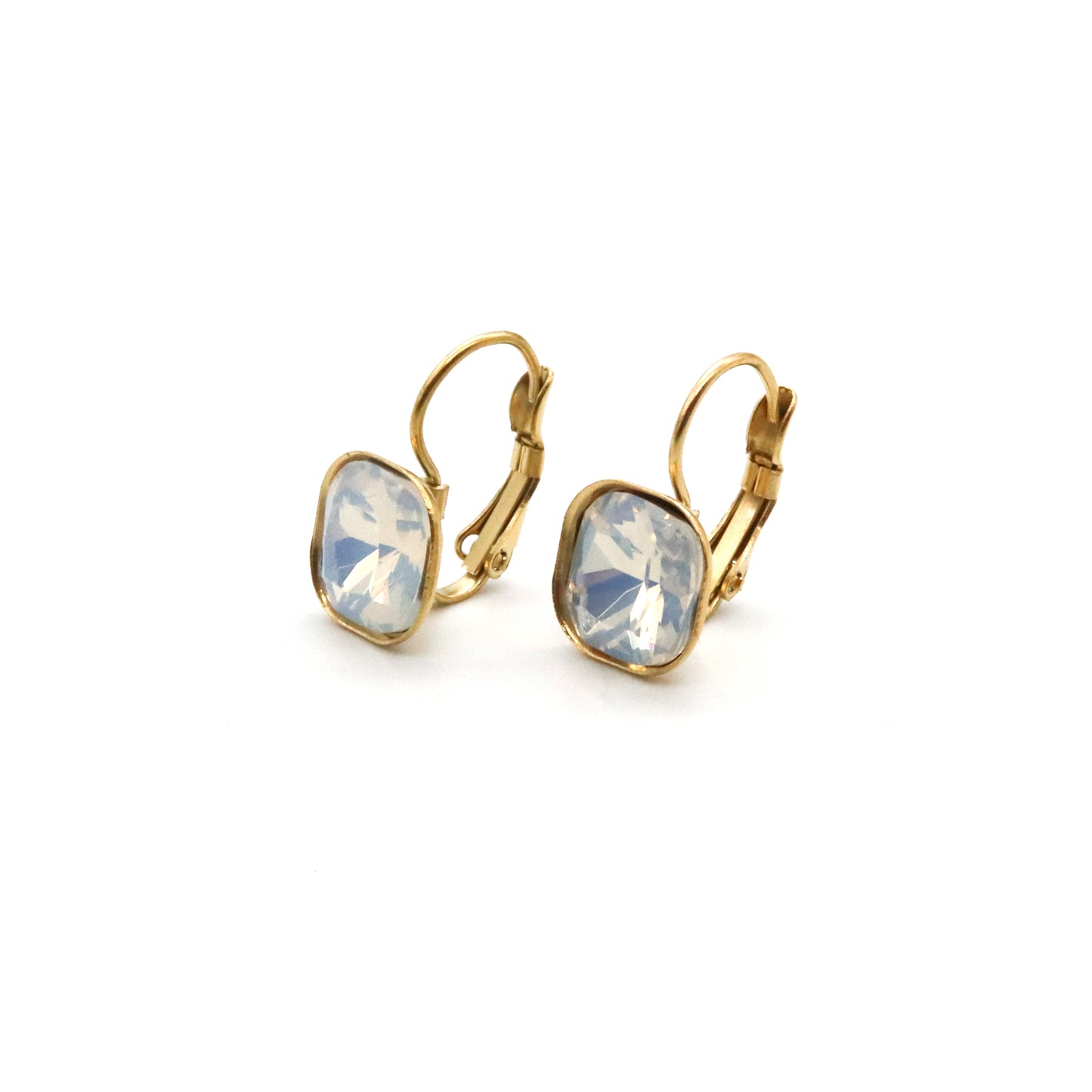 Set collar y aretes Piedra Blanca