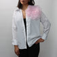 Camisa Blanca con Flor Rosa