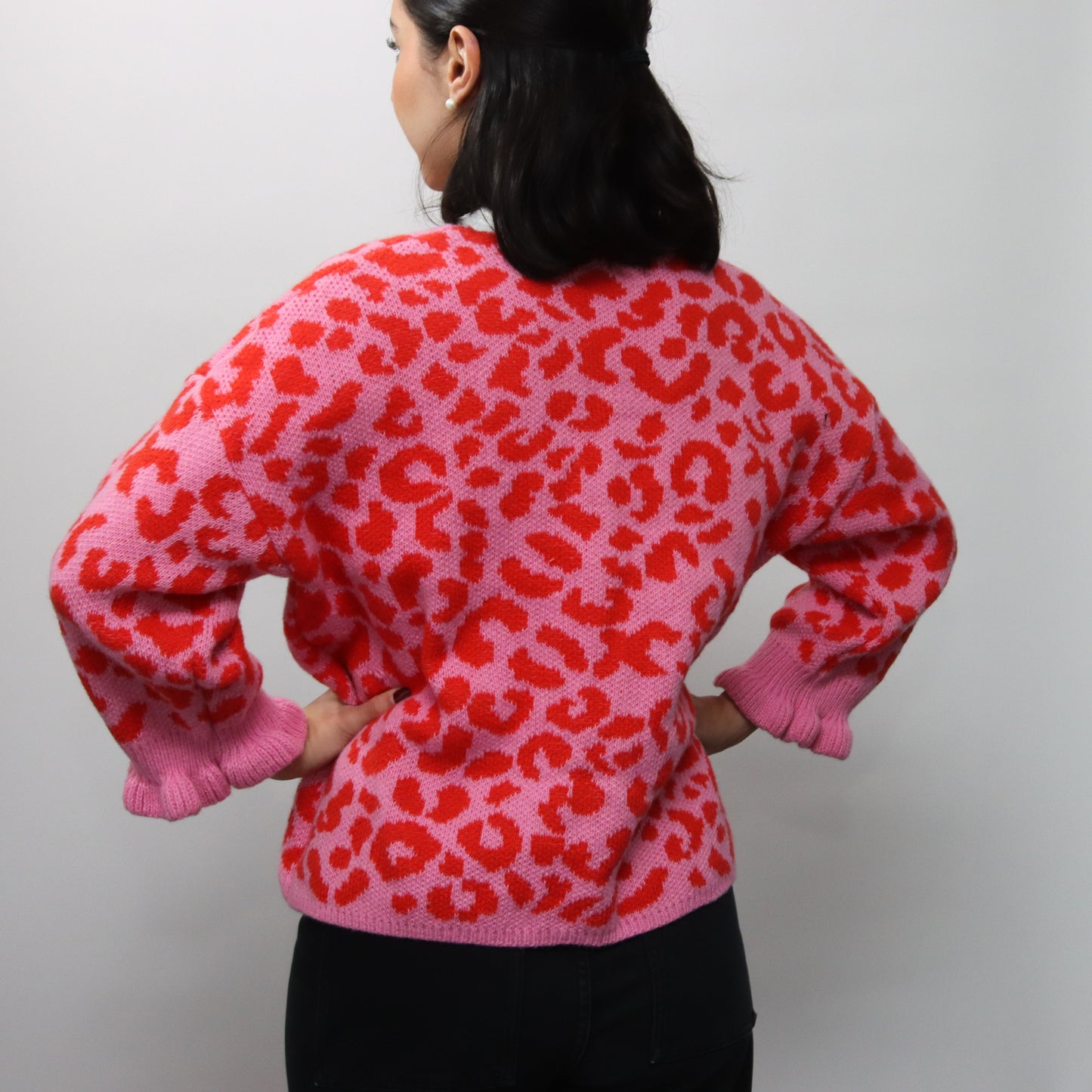 Suéter Rosa Animal Print con lazo